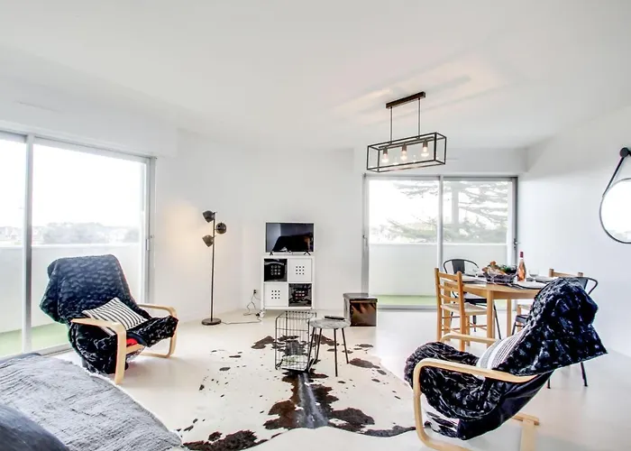 Apartment Port Blanc By Interhome