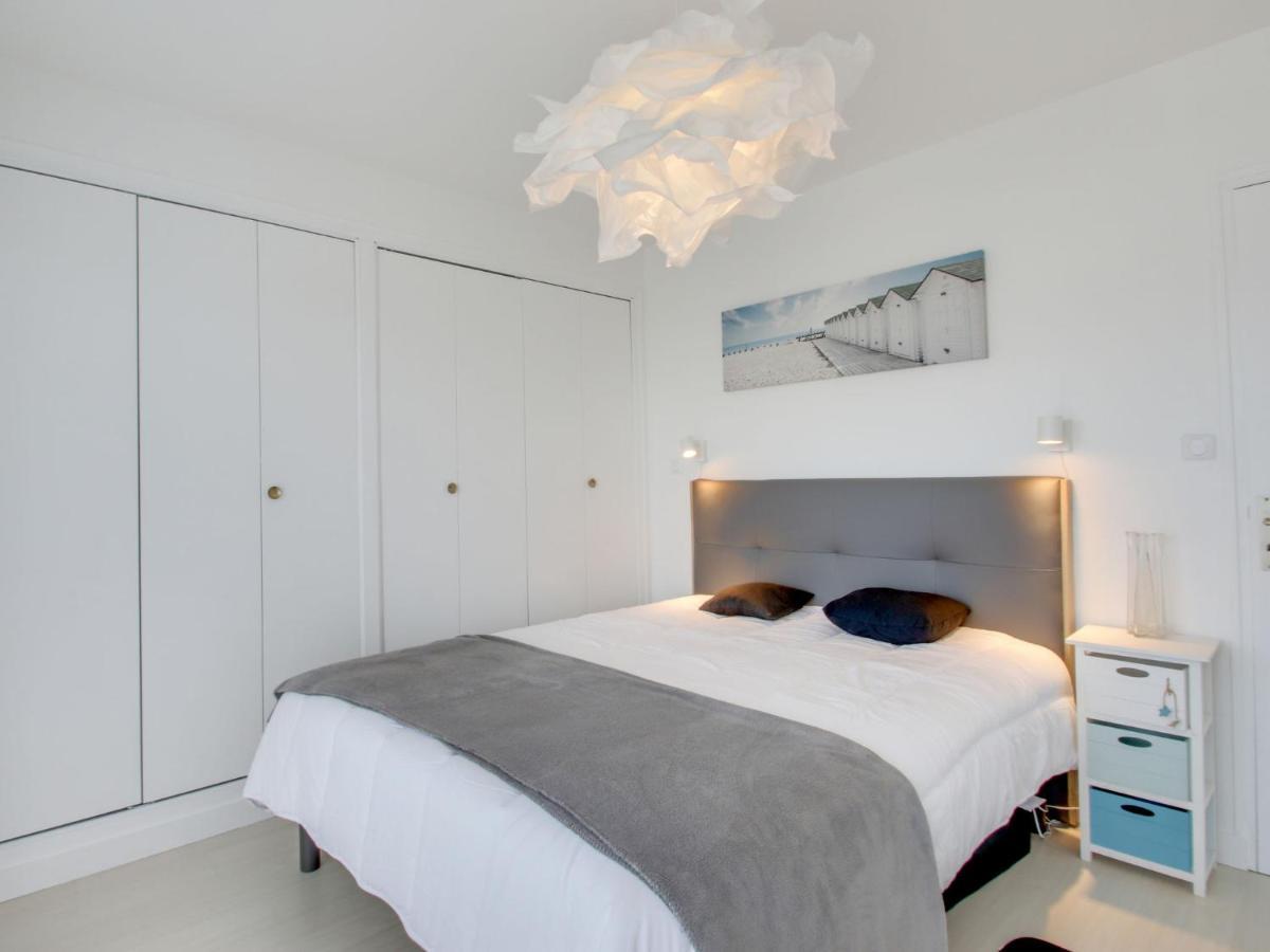 Port Blanc By Interhome * Saint-Lunaire